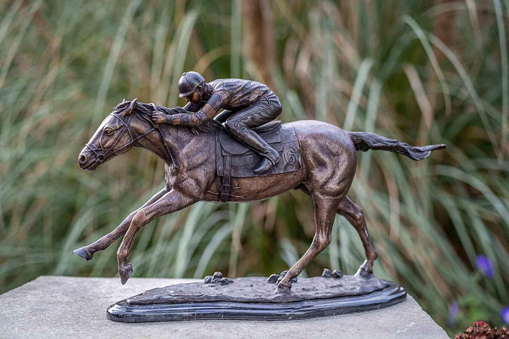 IDYL Bronze-Skulptur Jockey auf Pferd | 34x20x54 cm | Tierfigur aus Bronze handgefertigt | Gartensku