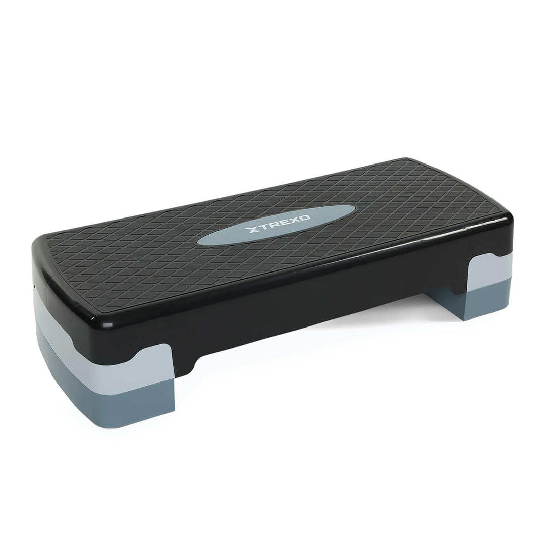 TREXO Aerobic Step 68 x 28 cm Für Cardio- und Fitnesstraining Höhenverstellbar 15-20 cm Langlebig au