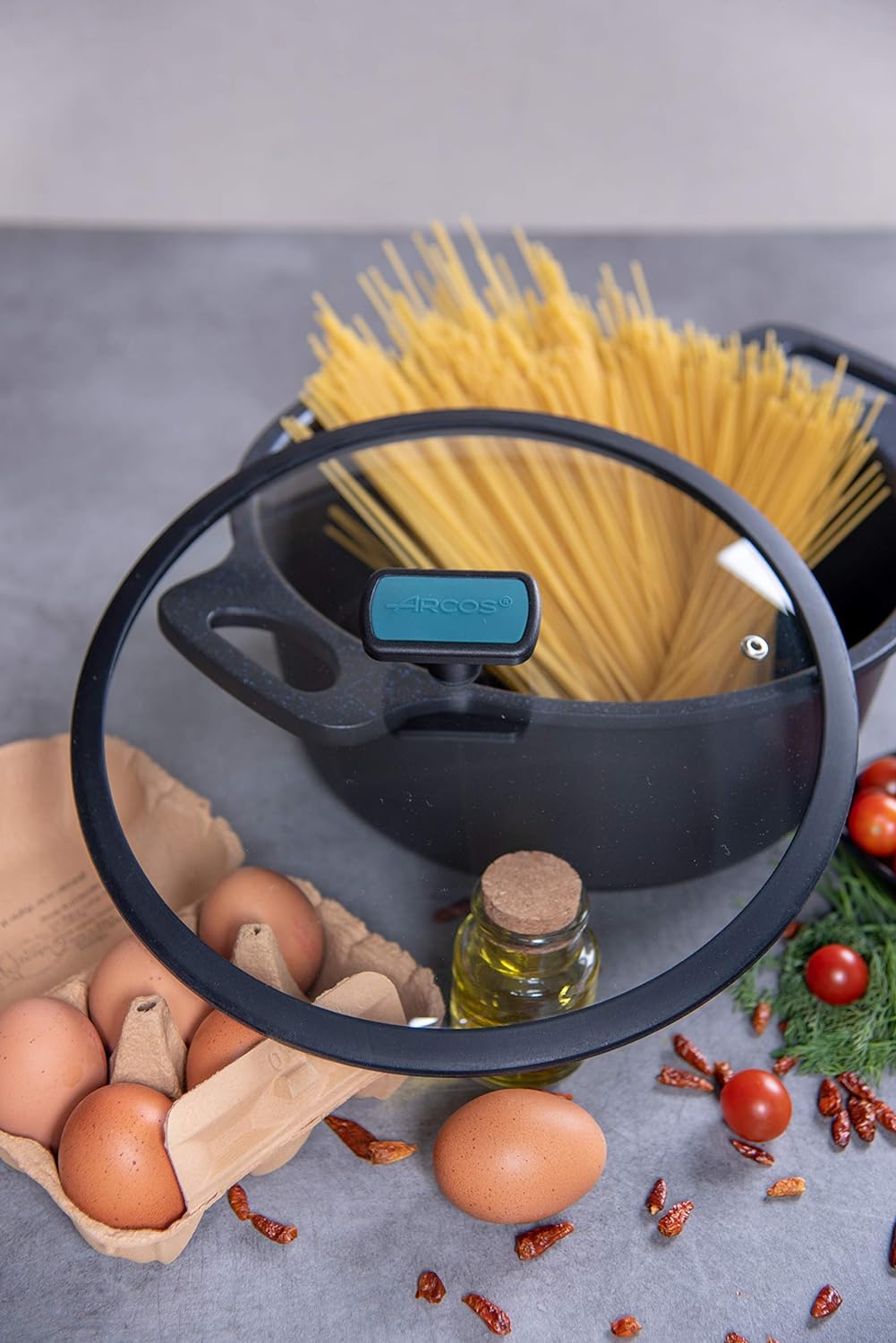 ARCOS Thera Grosser 28 cm und 6,6 L Küchentopf. Hoher Kochtopf für Induktion, Gas und Ceran. Gussalu