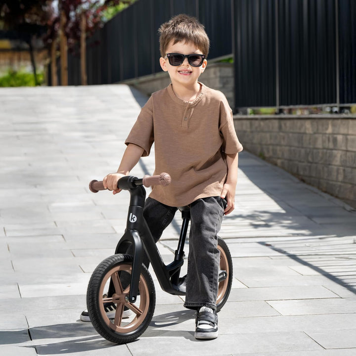 KikkaBoo Magnus Laufrad für Kinder 3–6 Jahre, Leichter Fiberglas Rahmen, Verstellbarer Sitz, rutschf