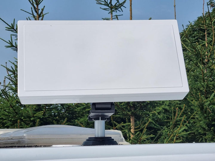 Falcon QuickSAT QSF65, Manuelles Dachmontage-Satelliten-TV-System für Wohnwagen und Wohnmobile