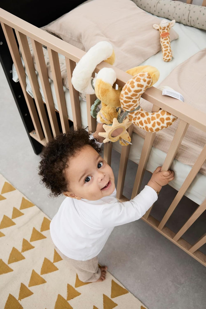 Sterntaler Spielzeug Löwe Leo zum Aufhängen – Baby Rassel mit Spiegelfolie & Rasselring – Klettbefes
