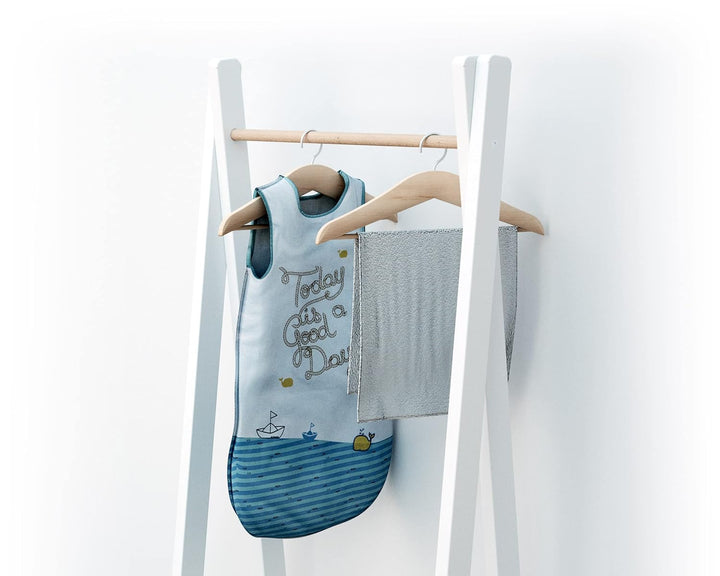 AT4 - ESSENTIEL Kleiderständer | 30 x 50 x 130 cm | Kleiderständer in idealer Höhe für Kinder | Unte