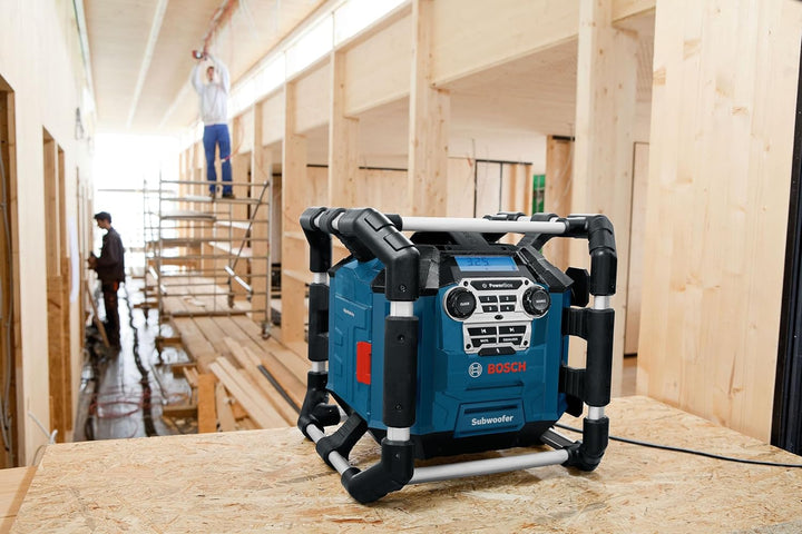 Bosch Professional 18V System Akku Baustellenradio GPB 18V-5 C (Empfang über Bluetooth, FM und AUX,