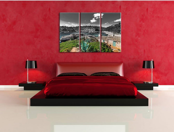 Pixxprint Ferienhaus an der spanischen Küste B&W Detail 3-Teiler Leinwandbild 120x80 Bild auf Leinwa