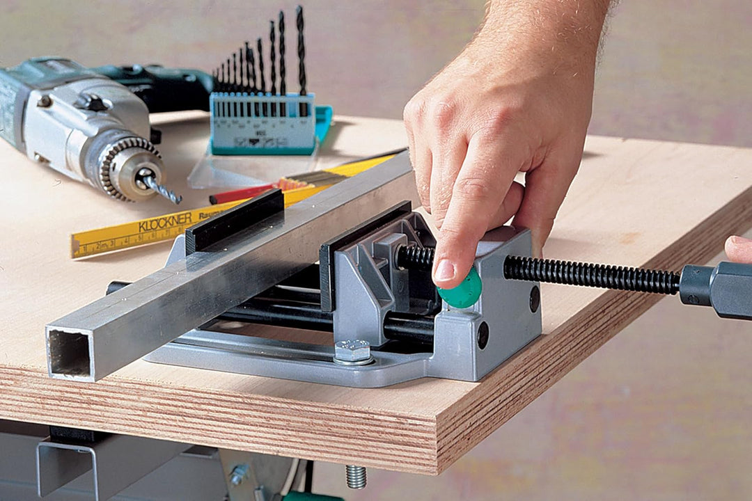 wolfcraft Universal-Schraubstock I 3410000 I Backenbreite 100 mm Einheitsgrösse, Einheitsgrösse