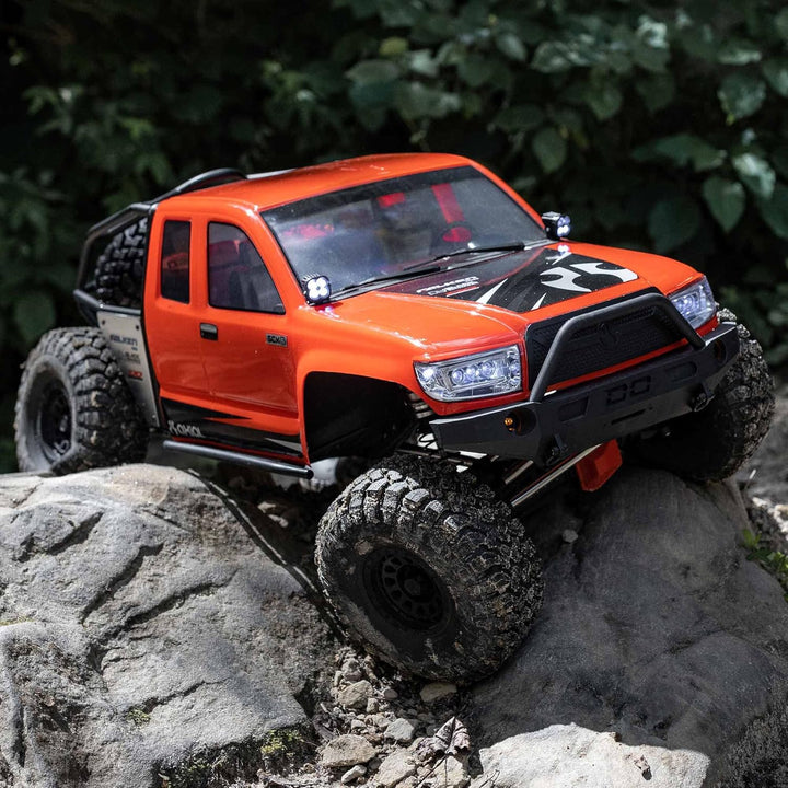 Axial RC Truck 1/6 SCX6 Trail Honcho 4X4 Rock Crawler RTR (Battery and Charger Not Included), Red