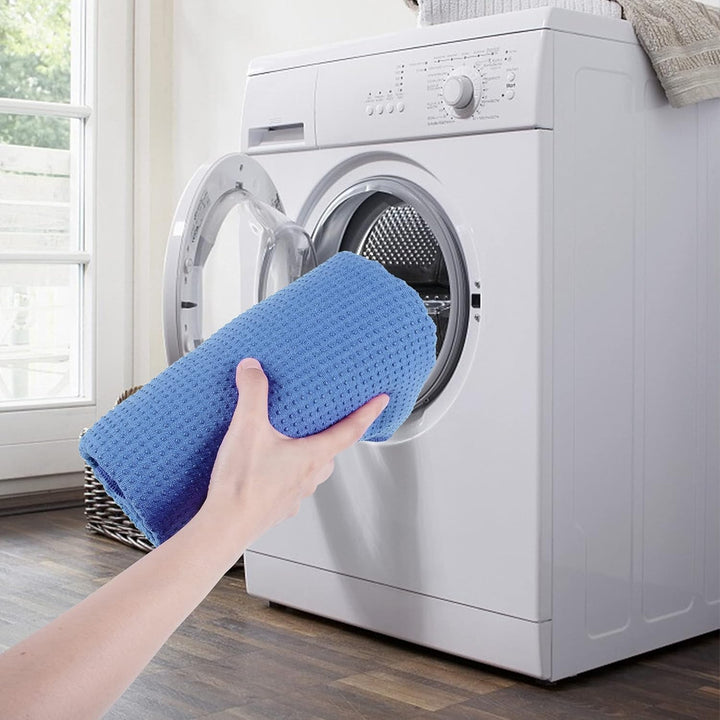 Polyte - Yoga Handtuch aus Mikrofaser mit Rutschfester Silikon Unterfläche und Elastischen Bändern,