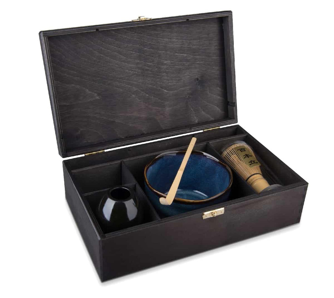 MAOCI Matcha Teeset Minwu Black Edition vierteilig mit Matchaschale, Matchabesen, Besenhalter und Ma