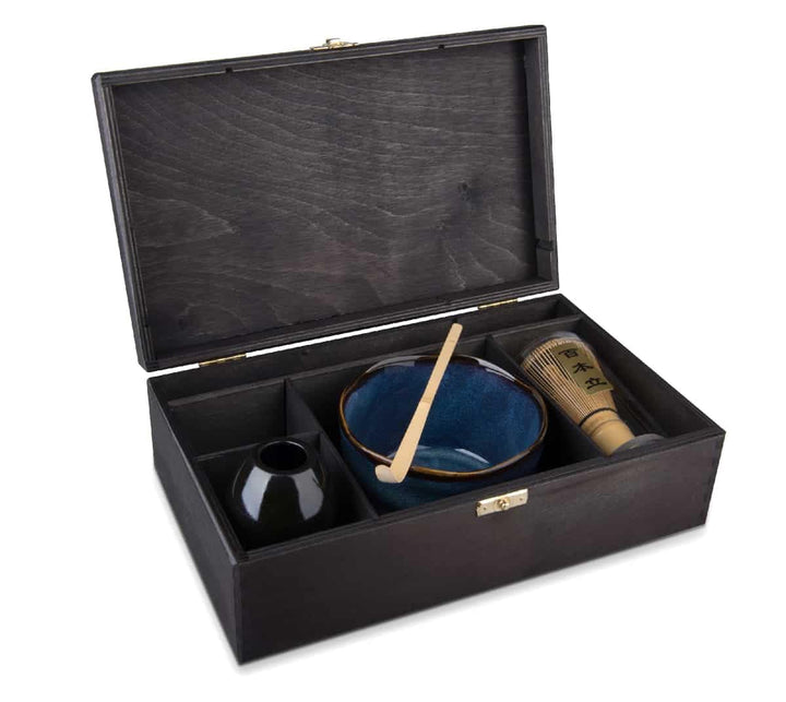 MAOCI Matcha Teeset Minwu Black Edition vierteilig mit Matchaschale, Matchabesen, Besenhalter und Ma