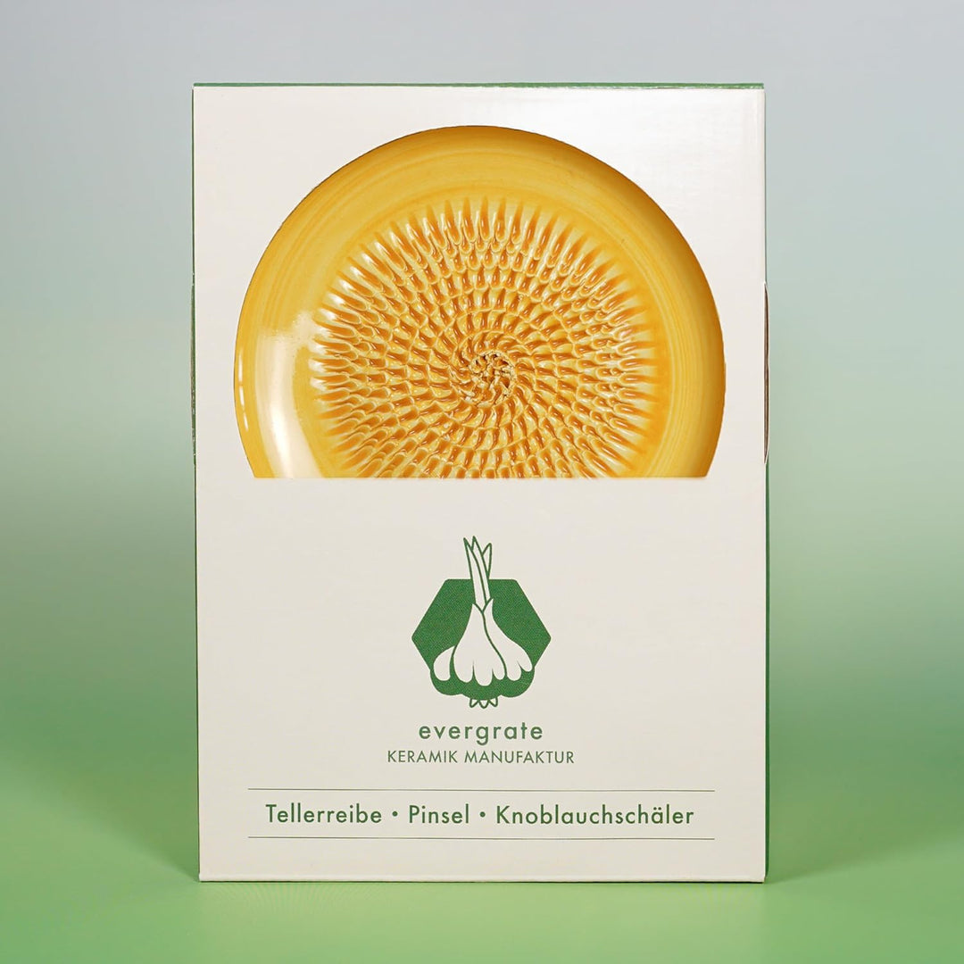 Evergrate® Keramikreibe Sonnengelb mit Geschenkbox – mit Reibe, Knoblauchschäler, Rezeptheft & Pinse