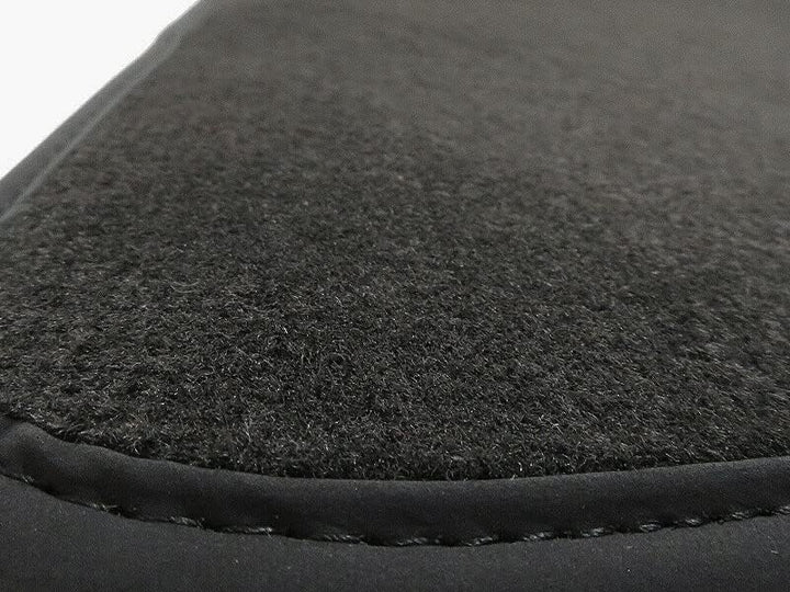 Premium Velourmattenset für Cupra Born ab Bj. 2021 PREM ANTHRAZIT runde Befestigungen Mit Absatzscho