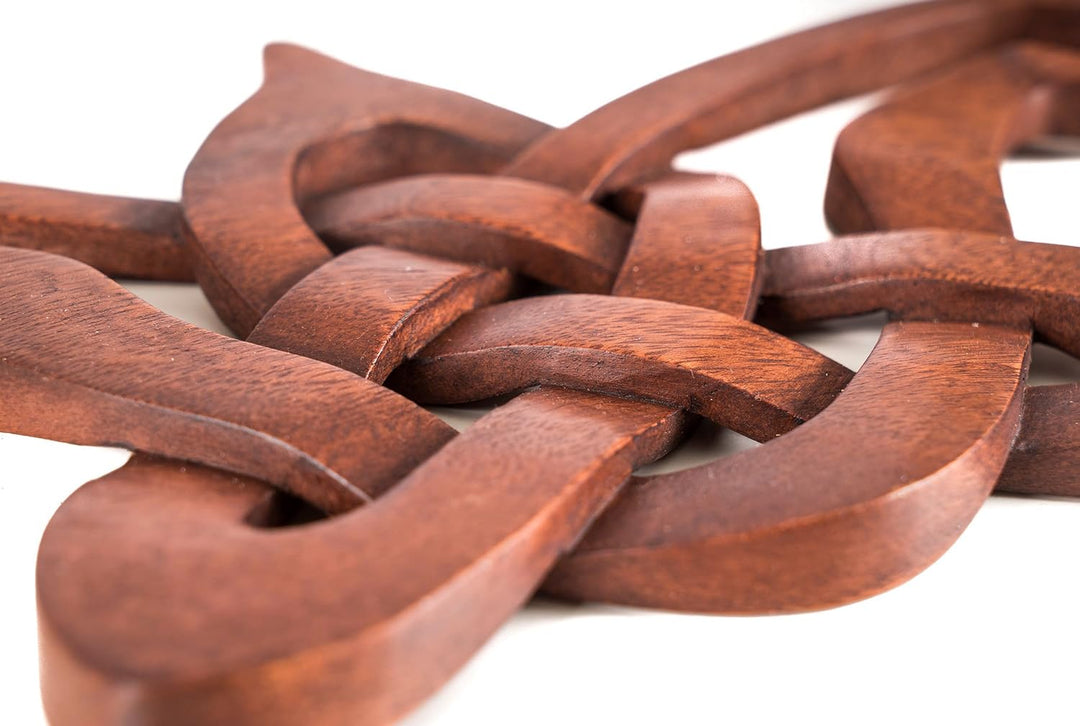 Windalf Wanddeko BELTAINE b: 38 cm Keltischer Liebesknoten Handarbeit aus Holz
