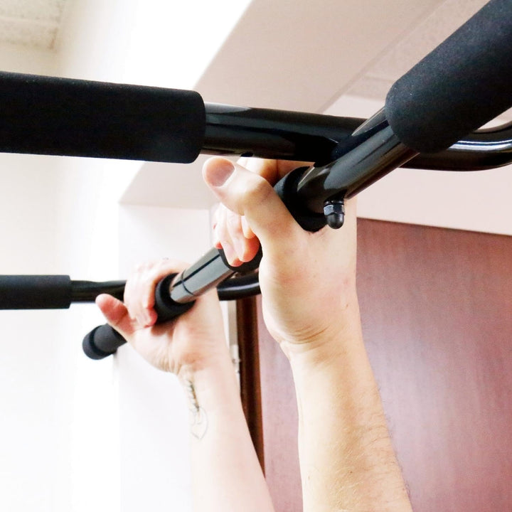 Best Sporting 4 in 1 Multifunktions Tür-Reck I Klimmzugstange mit Softgrip I Belastbar bis 100 kg I
