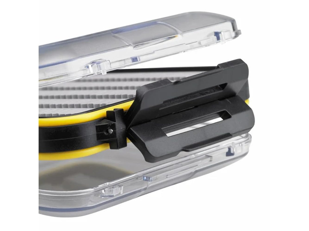 Kinetic Waterproof Fly Box L Clear