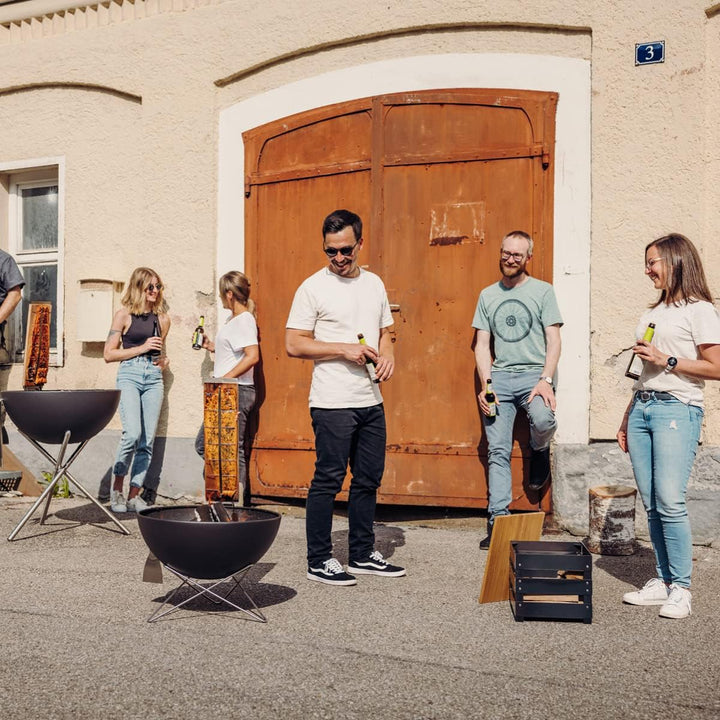 höfats - Flammlachsbrett mit Edelstahl Halterung - Flammlachs Räucherbrett aus Buche - verstellbar z