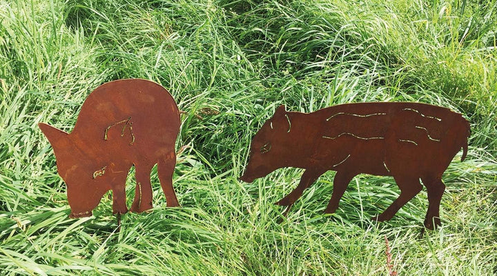 STEINFIGURENWELT GIEBEN 2er Set Frischlinge 30cm hoch zum Stecken Gartenstecker Wildschwein Edelrost