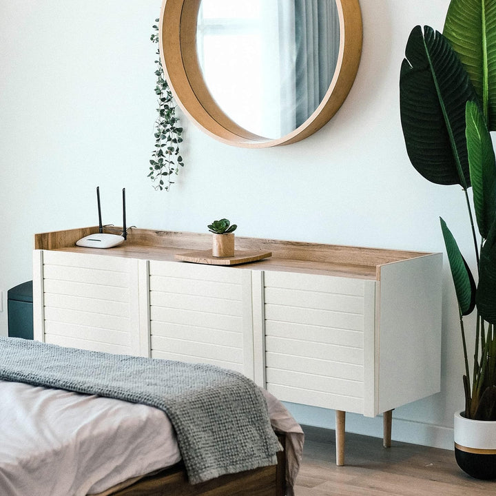 DecoMeister Lamellentür weiss seidenmatt aus Holz Massivholz Holztür Schranktür mit geschlossenen Pr