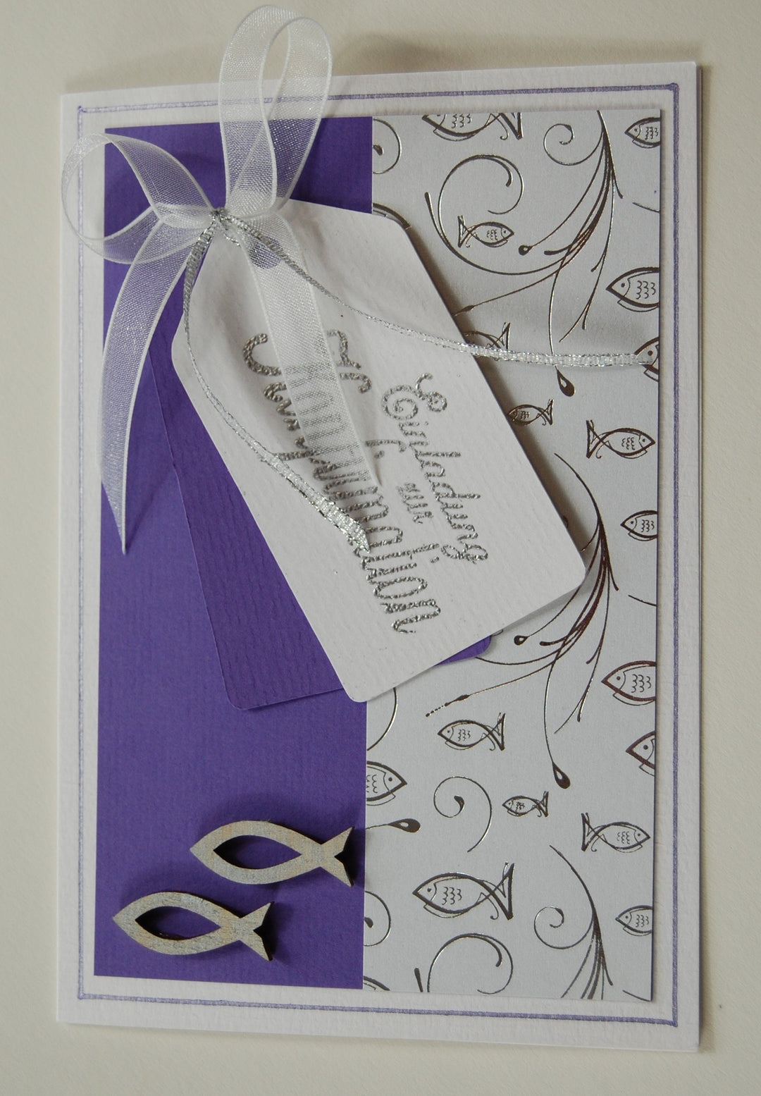 Kartenkunst 8 x Hochwertige Einladungskarten zur Konfirmation Fische - lila *Handmade*