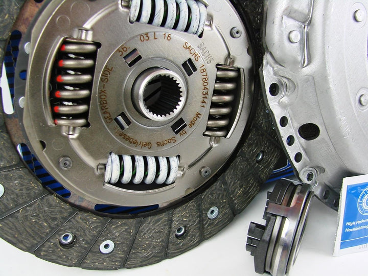 SACHS 3000 332 001 Kupplungssatz