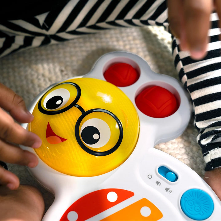 Baby Einstein Cal's Curious Keys Xylophon Musikspielzeug, Alter ab 12 Monate Cal’s Curious Keys, Cal