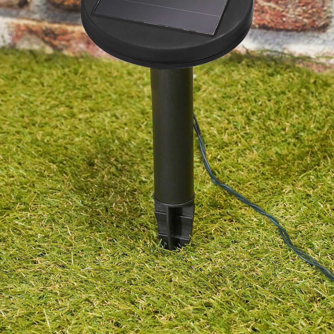 Esotec Solar Lichterkette, 6m, 60 LEDs, warmweiss, Zuleitung 2m, Akku, Solarmodul, Erdspiess, Aussen