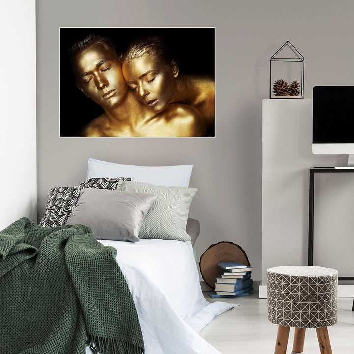 wandmotiv24 Poster als Wanddeko, Grösse Din A1, Gold Collection, sinnliches Paar in Gold, Models, Gl
