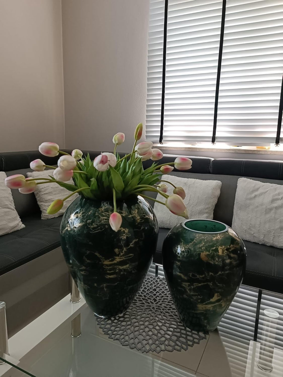 Terroso – Vase – Mundgeblasenes grünes Glas – Luxuriöses Erscheinungsbild, Stilvoll & Elegant - 27 c