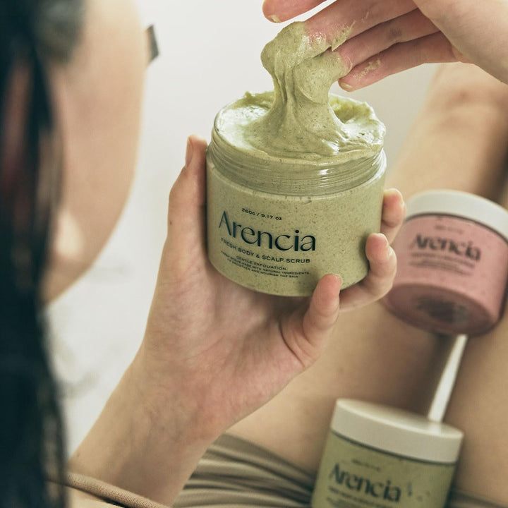 ARENCIA - Körperpeeling & Kopfhaut mit Fresh-Cloud-Salz von Arencia (grün): Peeling, Unvollkommenhei