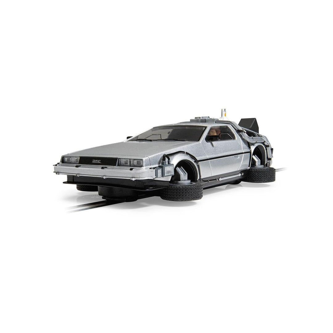 Scalextric C4541 Zurück in die Zukunft 2 – Fliegende Zeitmaschinenautos – Strasse und Rallye für Kin