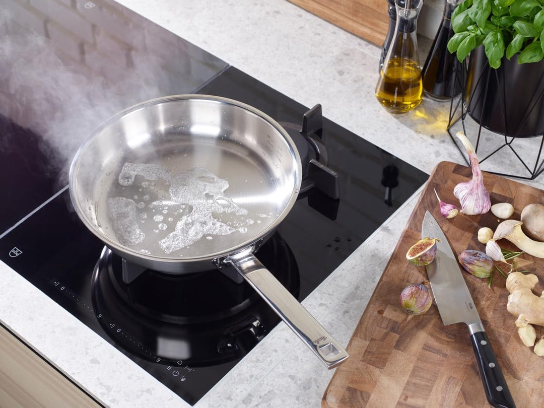 Fissler Original-Profi Collection/Edelstahl Pfannen-Set 2-teilig (Ø 28 cm) Stielpfanne unbeschichtet