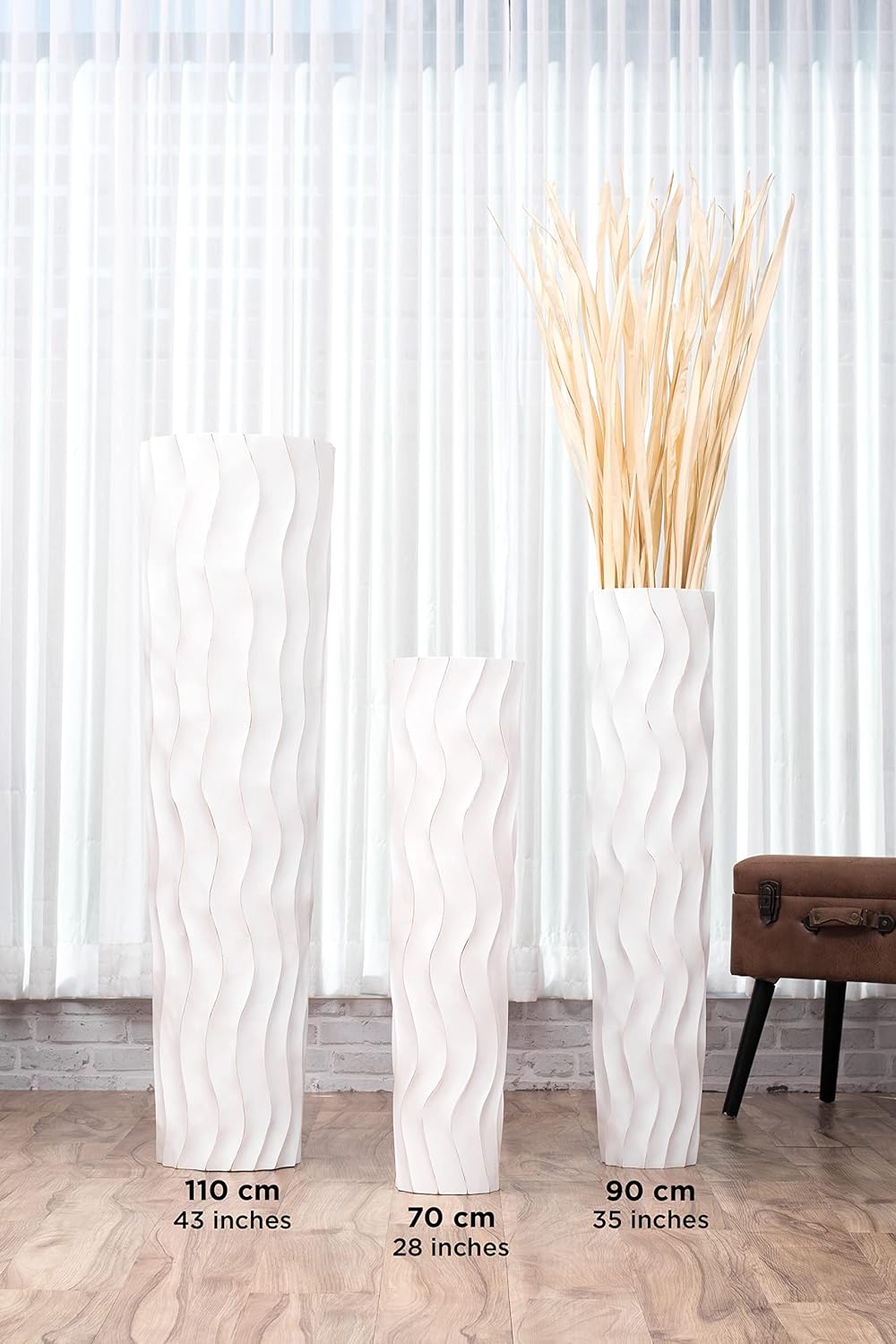 Leewadee Grosse Bodenvase für Dekozweige hohe Standvase Design Holzvase, Holz, 70 cm, White Wash 70