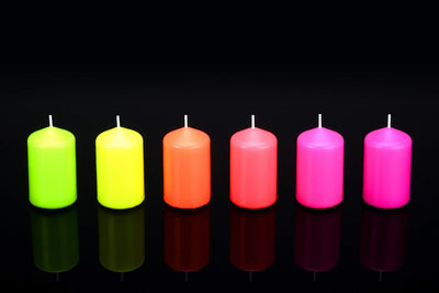 DistrEbution.com 100 g Wachsfarbe/Grundfarbe zum Tauchen, Kerzenfarben Neon Serie, Made in Germany (