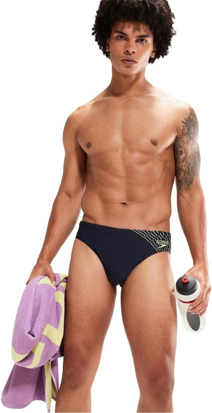 Speedo Medley Logo 7CM BRF AM Navy/Green True Navy/Spritz 3 176 True Navy/Spritz 3, 176 True Navy/Sp