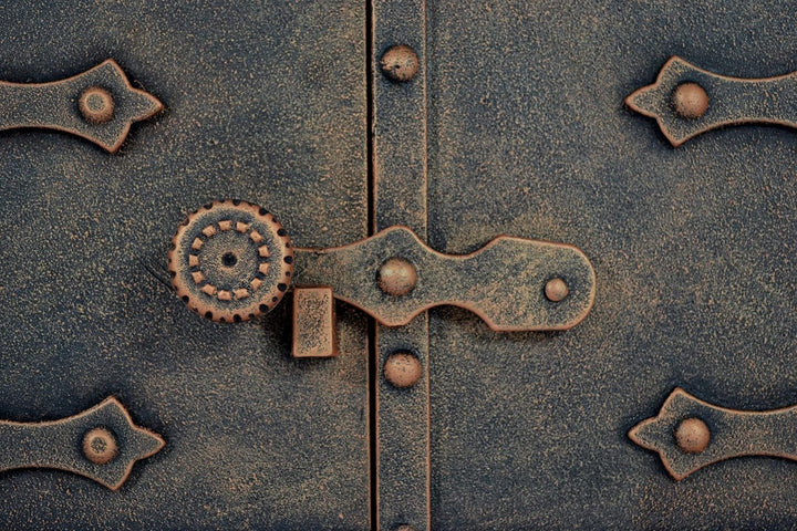 SEZAM doppelte Backofentür aus Gusseisen mit Türriegel, Nietenoptik, Pizzaofentür - Brotofen - Stein