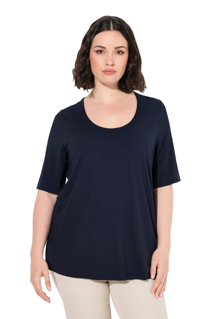 Ulla Popken Damen T-Shirt, vorne doppellagig, V-Ausschnitt, Halbarm 42 Mitternachts Blau, 42 Mittern