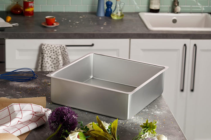 PME Quadratische Backform aus eloxiertem Aluminium, 305 x 305 x 102 mm, 30 x 30 x 10 cm, 30 x 30 x 1