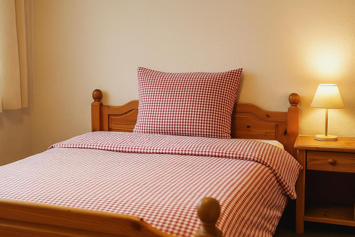 texpot Landhaus Bettwäsche Rot Kariert mit Hotel (Garnitur 135 x 220 cm + 80 x 40 cm), Garnitur 135
