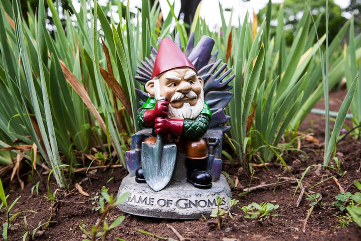 Big Mouth Inc. Gartenzwerg Game of Gnomes - Lustiger Gartenzwerg, handbemalt, wetterfest, Keramik, R