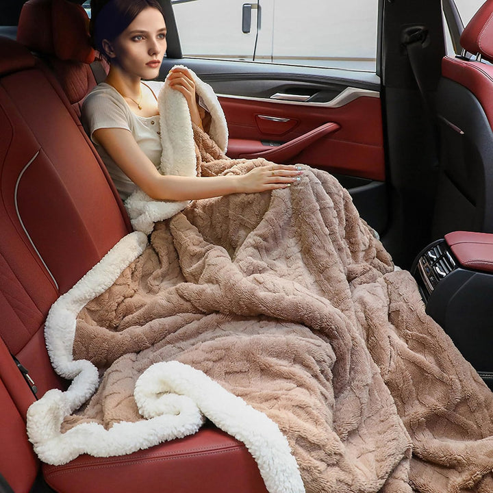 Kuscheldecke Flauschig 150x200, Braun Dicke Warme Sofadecke Wohndecke kuschelig für Herbst und Winte