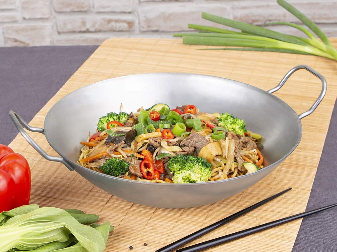 c|h|g Wok aus Eisen geschützt mit flachem Boden Hergestellt in Deutschland