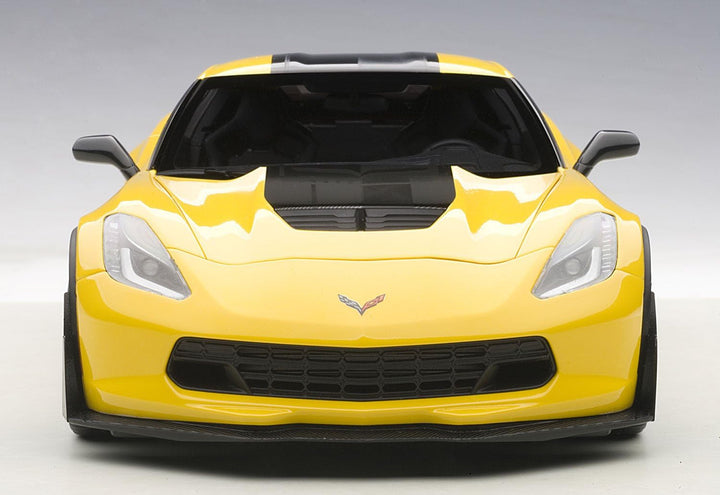 AUTOart – 71260 – Modellbau – Chevrolet Corvette C7 Z06 C7R Edition – 2015 – Echelle 1/18, gelb/schw