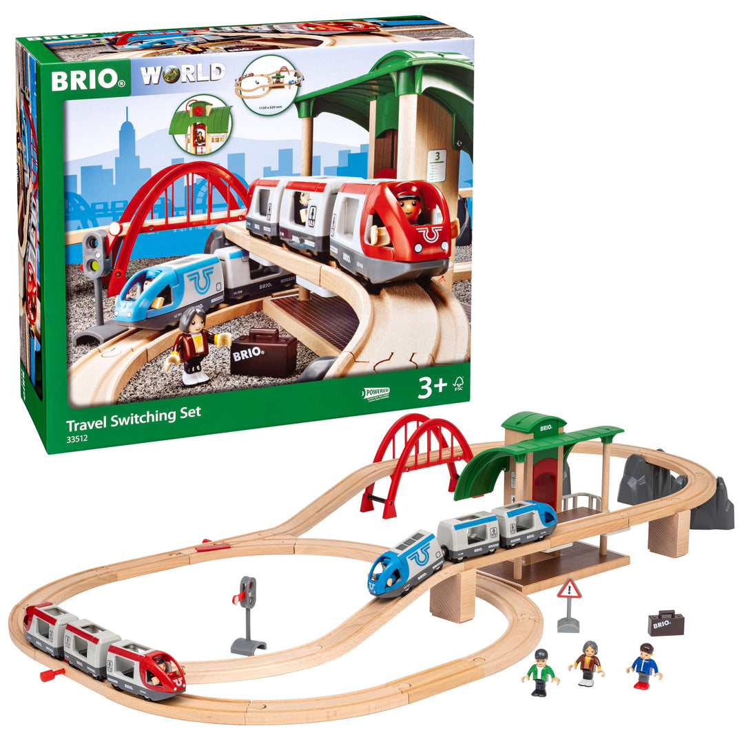 BRIO World 33512 Grosses BRIO Bahn Reisezug Set - Eisenbahn mit Bahnhof, Schienen und Figuren - Klei