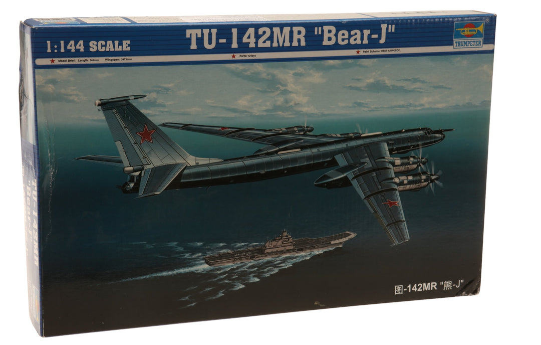 Trumpeter 03905 Modellbausatz TU142MR Bear-J