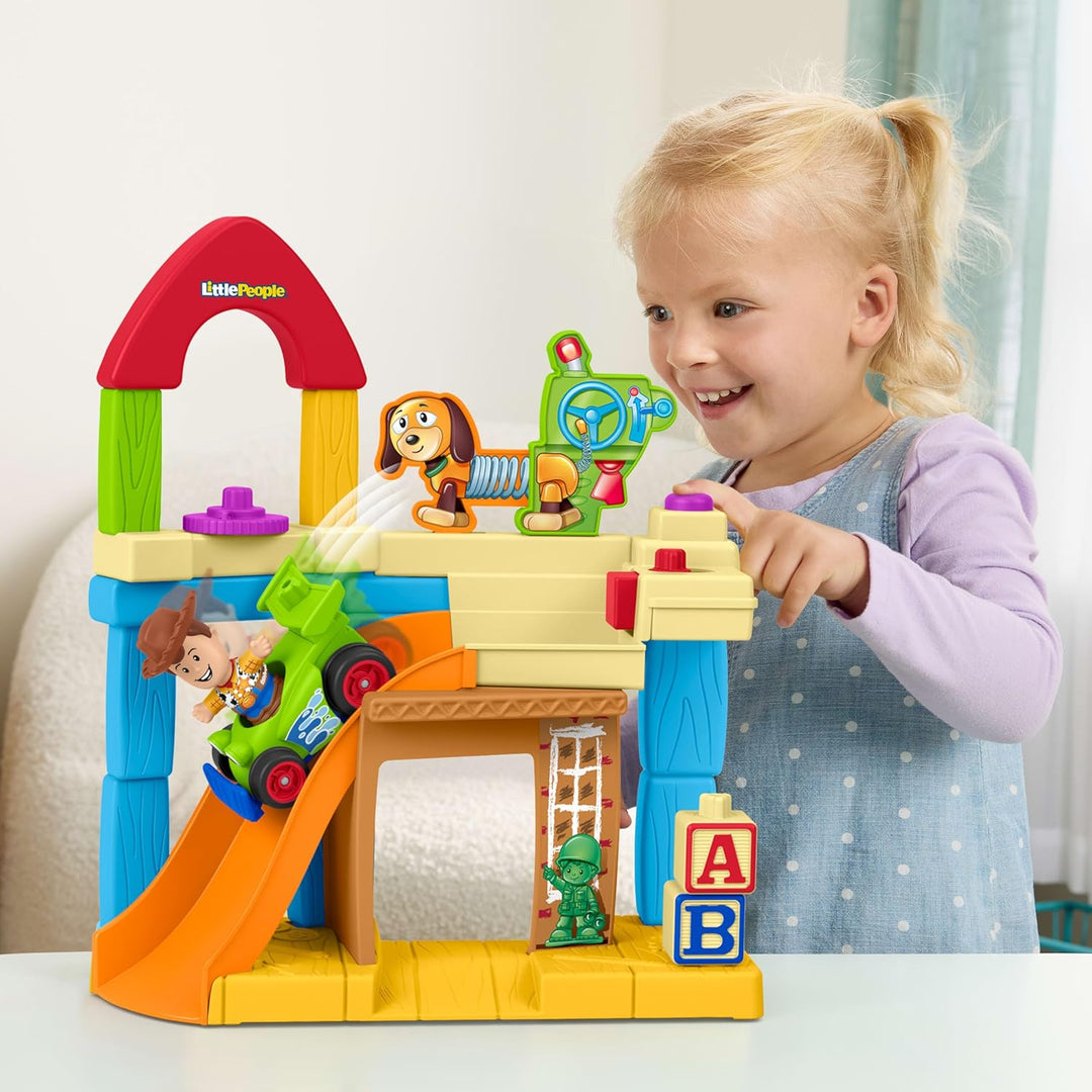 Fisher-Price Little People Kleinkindspielzeug Disney Pixar Toy Story Andys Zimmer Spielset mit Woody