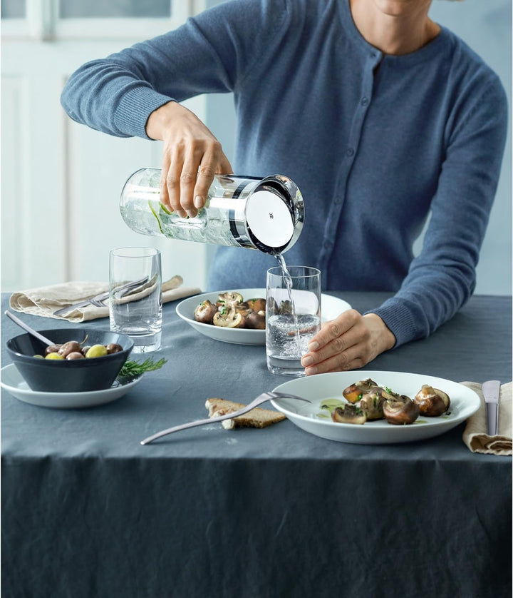 WMF Motion Wasserkaraffe 1,25l, Höhe 29 cm, Glas-Karaffe, Silikondeckel, CloseUp-Verschluss, Griffmu