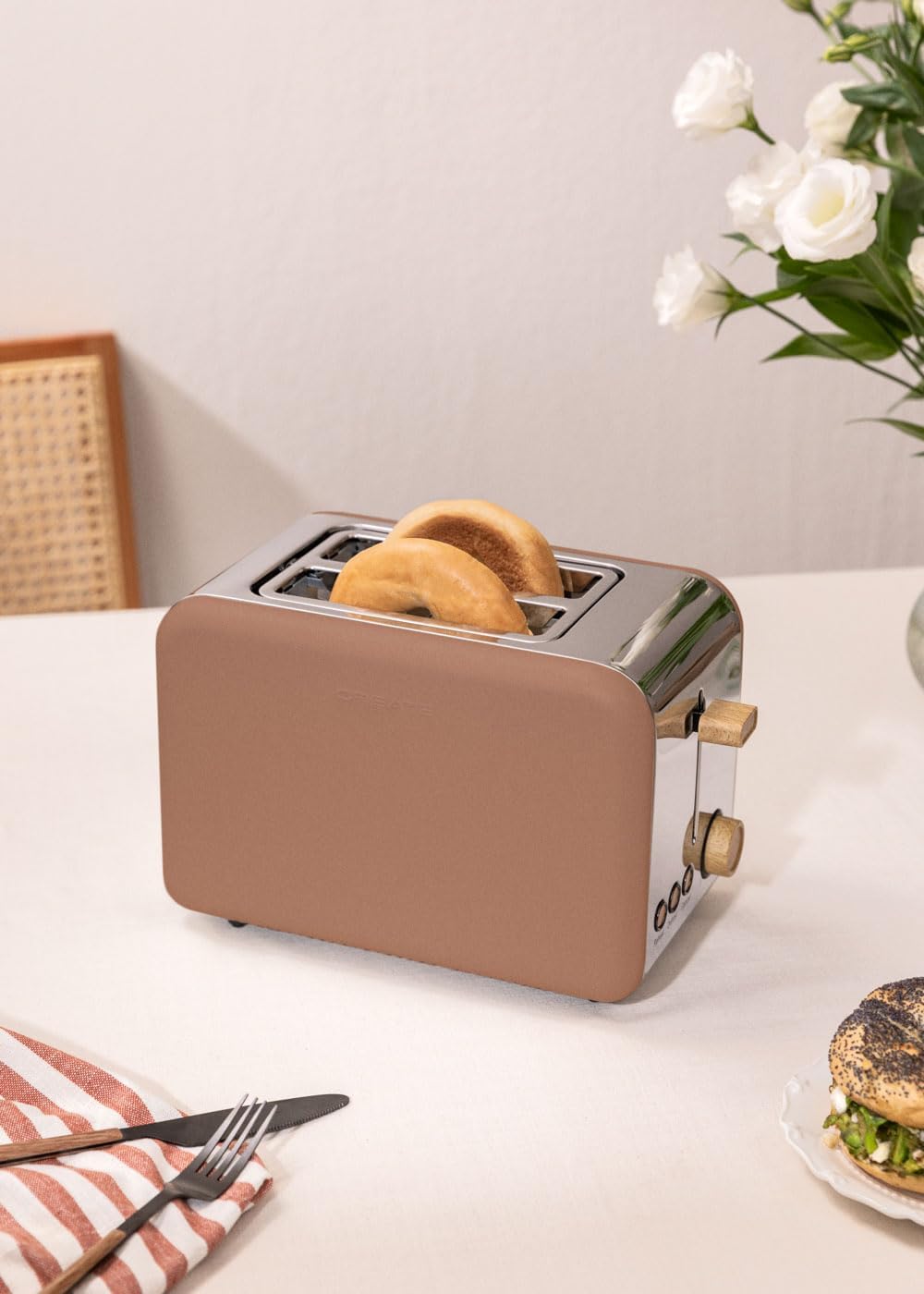 CREATE/TOAST RETRO/Toaster Mokka / 6 Leistungsstufen, Krümelschublade, Thermostat, Auftauen, Aufwärm
