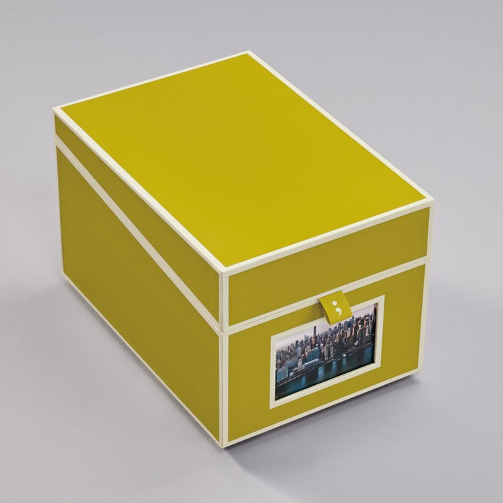 Semikolon 370080 CD- und Fotobox - 17,7 x 15,7 x 25,6 cm - für 10 x 15 cm Fotos - Cover matcha hell-