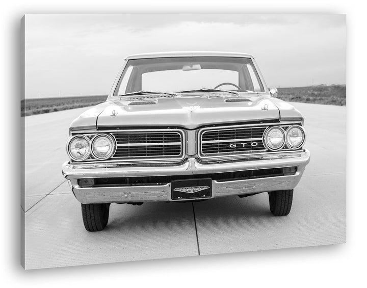 deyoli Muscle Car auf einer Landebahn Effekt: Schwarz/Weiss Format: 80x60 als Leinwand, Motiv fertig