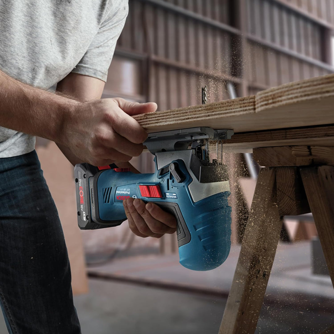 Bosch Professional 18V System Akku Stichsäge GST 18V-125 S (ideal für Kurven- und Abschnitte, SDS-Sä